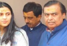 बहू संग भगवान बदरीविशाल के दर्शन करने पहुंचे मुकेश अंबानी