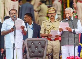 कर्नाटक के सीएम बने कुमारस्वामी, कांग्रेस के जी. परमेश्वर डेप्युटी सीएम