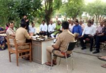 सेक्टरों की सुरक्षा को लेकर पुलिस अधिकारियों, आरडब्ल्यूए एवं सामाजिक संस्थाओं की बैठक