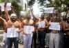 भारतीय किसान यूनियन (लोक शक्ति) के कार्यकर्ताओं ने नोएडा प्राधिकरण के बाहर किया अर्धनग्न प्रदर्शन