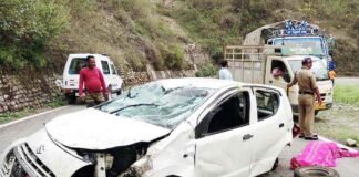 सतपुली के पास कार दुर्घटना में पति-पत्नी की मौत