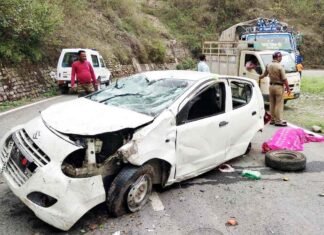 सतपुली के पास कार दुर्घटना में पति-पत्नी की मौत