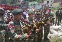 गमगीन माहौल में सैन्य सम्मान के साथ शहीद फते सिंह को दी श्रद्धांजलि