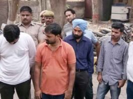 MBBS की फर्जी डिग्री बनाने वाले गिरोह का नोएडा पुलिस ने किया भंडाफोड़
