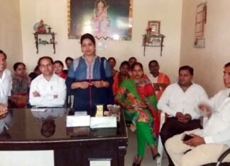 ग्रेटर नोएडा मे महिला उन्नति संस्था द्वारा महिला सुरक्षा पर बैठक महिला