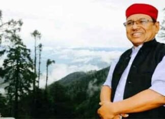 गढ़रत्न नरेंद्र सिंह नेगी की तबीयत बिगड़ी, अस्पताल में भर्ती