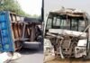 यमुना एक्सप्रेसवे पर भीषण हादसा, ट्रैक्टर-ट्राली से टकराई बस, दो लोगों की मौत