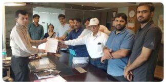 शहर की समस्याओं को लेकर समाजसेवी प्रतिनिधियों ने प्राधिकरण के सीईओ से मुलाकात की active-citigen-greno