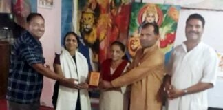 महिला साहित्यकार बीना बेंजवाल को सम्मानित किया beena-benjwal