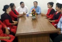 “एक दीप शहीदों के नाम” विषय पर गोष्टी का आयोजन dr-rahul-verma-mahila-unnti-sanstha