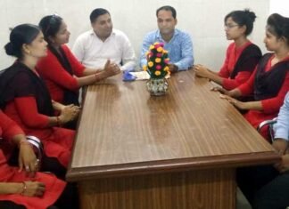 “एक दीप शहीदों के नाम” विषय पर गोष्टी का आयोजन dr-rahul-verma-mahila-unnti-sanstha