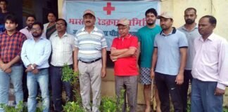 कल्जीखाल ब्लॉक के घण्डियाल अस्पताल परिसर में वृक्षारोपण कार्यक्रम ghandiyal-hospital