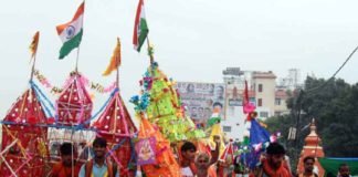 कांवड़ यात्रा पर इस साल भी लगा कोरोना का ग्रहण, उत्तराखंड सरकार ने कांवड़ यात्रा रद्द करने का किया फैसला, दूसरे राज्यों से गंगा जल लेने नहीं आ पाएंगे कांवड़िए Kanwar Yatra