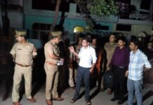 पुलिस एनकाउंटर में दो बदमाश घायल, सिपाही को भी लगी गोली police-encounter
