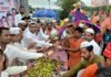 साम्प्रदायिक सौहार्द की अनूठी मिसाल: मुस्लिम समाज कर रहा है शिव भक्तों का स्वागत shiv-bhakt