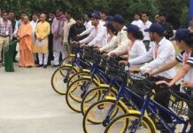 मुख्यमंत्री योगी आदित्यनाथ ने गौतमबुद्ध विश्वविद्यालय में किया नए शैक्षणिक सत्र 2018-19 का शुभारम्भ yogi-GBU