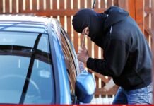 कासना थाने से चंद दूरी पर स्थित सेट्रल मार्किट से सेंट्रो कार उड़ा ले गए चोर