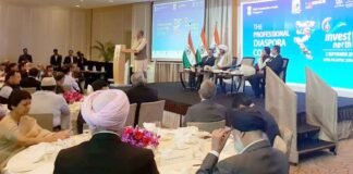 उत्तराखण्ड में निवेश हेतु “इनवेस्ट नॉर्थ समिट” में भाग लेने सिंगापुर पहुंचे मुख्यमंत्री cm-in-singapore