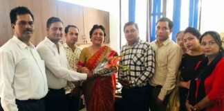 शिक्षक दिवस के अवसर पर ग्रेटर नोएडा में शिक्षक सम्मान समारोह mahila-unnati-sanstha