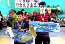 पौड़ी के शौर्य पंत और पीहू नेगी ने राज्य स्तरीय बैडमिंटन प्रतियोगिता में जीते गोल्ड मेडल shaurya-pant