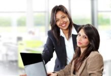 ऑफिस में काम करने वाली महिलाओं के लिए 10 स्किन फ्रेंडली टिप्स skin-friendly-tips