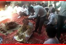 एससी-एसटी एक्ट के विरोध में जन अधिकारी फाउंडेशन के कार्यकर्ताओं ने कराया मुंडन SC-ST-act-mundan