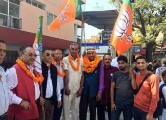 निकाय चुनाव 2018: राजीव नगर वार्ड से भाजपा के सिलमाना ने किया नामांकन bjp-Ward-member