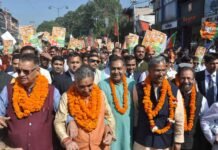 उत्तराखण्ड निकाय चुनाव: देहरादून से मेयर पद के लिए भाजपा प्रत्याशी सुनील उनियाल गामा ने दल-बल के साथ भरा नामांकन bjp-mayer