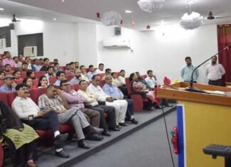 जी.एन.आई.ओ.टी कॉलेज में भाजपा के राष्ट्रीय प्रवक्ता का दौरा gniot-college
