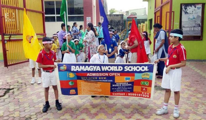 ramagya-school-clean-india-rally