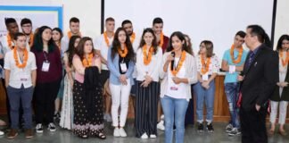 शारदा यूनिवर्सिटी में “सांस्कृतिक विरासत कार्यक्रम” के लिए यूरोप, अमेरिका से पधारे 34 विद्यार्थी sharda-university