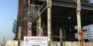 नोएडा में निर्माणाधीन बिल्डिंग की शटरिंग गिरी, 4 मजदूरों की मलबे में दबकर मौत under-construction-building