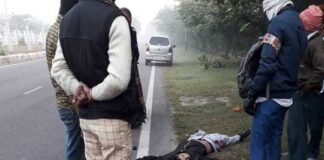 स्कूल बस ने बाइक को मारी टक्कर, बाइक सवार की मौत bus-bike-accident-greater-n