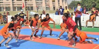 महिला कबड्डी के फाइनल में उमा पब्लिक व महामाया इन्टर कॉलेज की भिडंत girls-kabaddi-noida-stadium