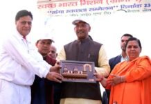 मुख्यमंत्री ने श्रीनगर पहुंचकर की पार्किंग स्थल सहित कई घोषणाएं swachhta