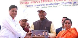 मुख्यमंत्री ने श्रीनगर पहुंचकर की पार्किंग स्थल सहित कई घोषणाएं swachhta