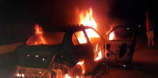 ग्रेटर नोएडा में चलती कार में लगी आग, धू-धू कर जली कार car-caught-fire