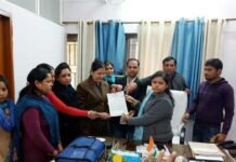 आगरा की छात्रा को जिंदा जलाने की घटना को लेकर सिटी मजिस्ट्रेट को दिया ज्ञापन city-magistrate-greater-noida