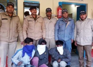 कर्णप्रयाग में छात्रा के साथ सामूहिक दुष्कर्म के तीनों आरोपी गिरफ्तार, कूड़ा बीनने का करते हैं काम gang-rape-in-Karnprayag