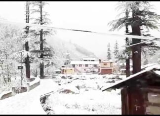 उत्तराखंड के इन जिलों में भारी बारिश और बर्फबारी की चेतावनी mussoorie-snowfall