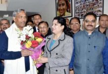 मुख्यमंत्री त्रिवेंद्र सिंह रावत के जन्मदिन पर लगा बधाई देने वालों का तांता trivindra-rawat-birthday