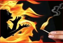 रेप केस की सुनवाई के लिए जा रही गैंगरेप पीड़िता को पेट्रोल डालकर जिंदा जलाया rape victim burnt alive