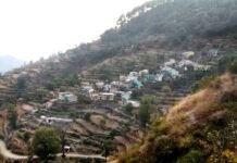 10 साल से स्वीकृत ढाई किलोमीटर सड़क आजतक नहीं बन पाई कल्जीखाल ब्लॉक के गाँव में aswee-gaon