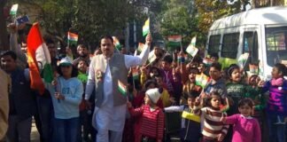 जन कल्याण समिति बीटा-2 ने धूमधाम से मनाया 70वां गणतंत्र दिवस
