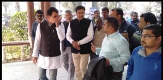 उत्तराखण्ड में बीजेपी के पूर्व सभासद के बेटे ने कांग्रेस नेता को दिन-दहाड़े गोली मारी rudrpur-murder-case