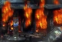 उत्तरकाशी के मोरी में भीषण आग से छह दुकानें जलकर राख shop-caught-fire-in-uttarkashi