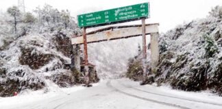 पौड़ी, रानीखेत सहित पहाड़ों में हर तरफ बर्फबारी, दिल्ली में भी बारिश के साथ पड़े ओले snowfall-in-pauri
