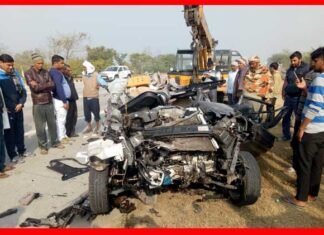 यमुना एक्सप्रेसवे पर दर्दनाक सड़क हादसा: महिला सहित तीन की मौत yamuna-expressway-accident