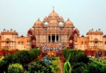 दिल्ली अक्षरधाम के पास फायरिंग akshardham-temple