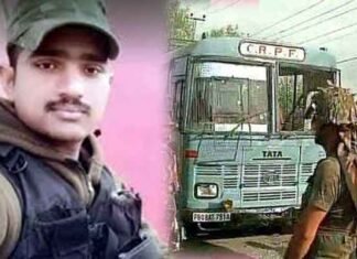 पुलवामा अटैक: एक मैसेज से बच गई सैनिक की जान, CRPF की उसी बस में सवार था ये जवान crpf-thaka-belkar